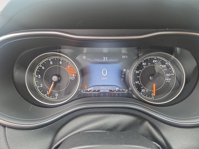 Used 2020 Jeep Cherokee Limited AWD/4WD image 19