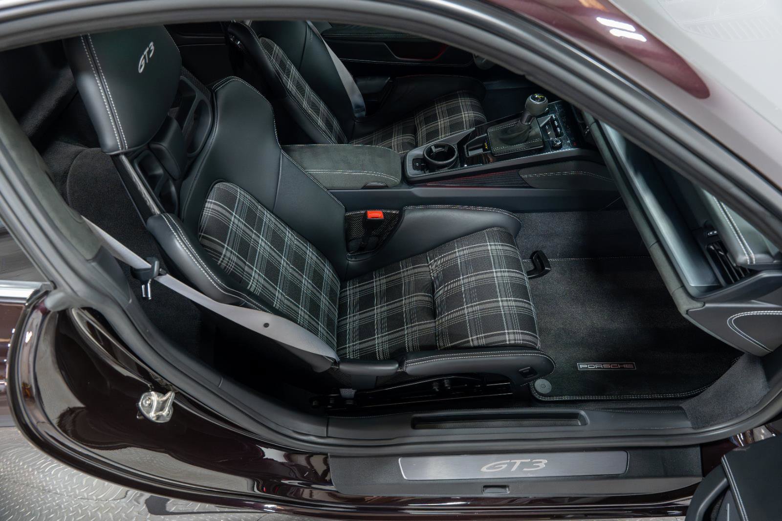 Used 2022 Porsche 911 GT3 image 56