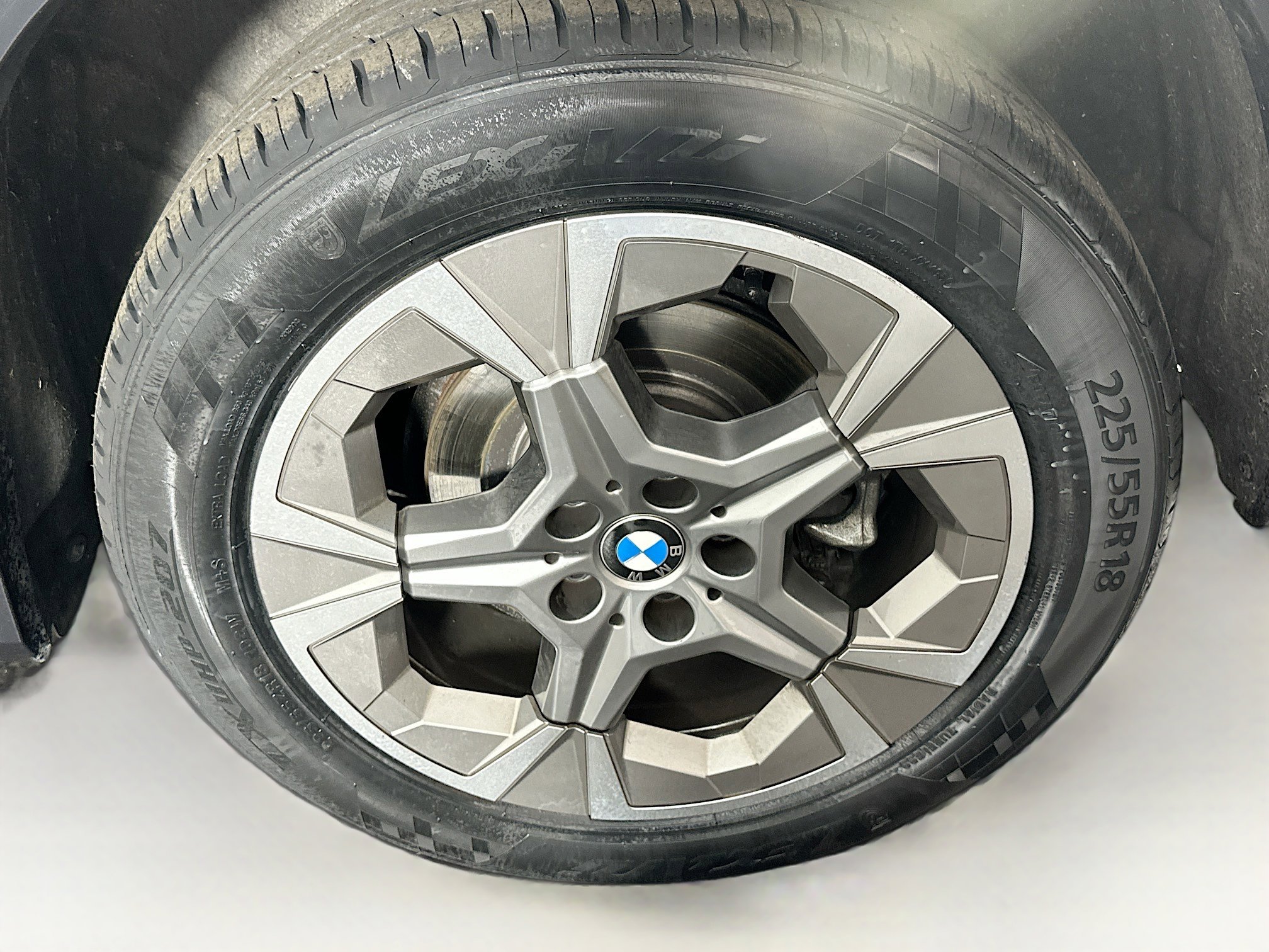 Used 2025 BMW X1 xDrive28i image 11