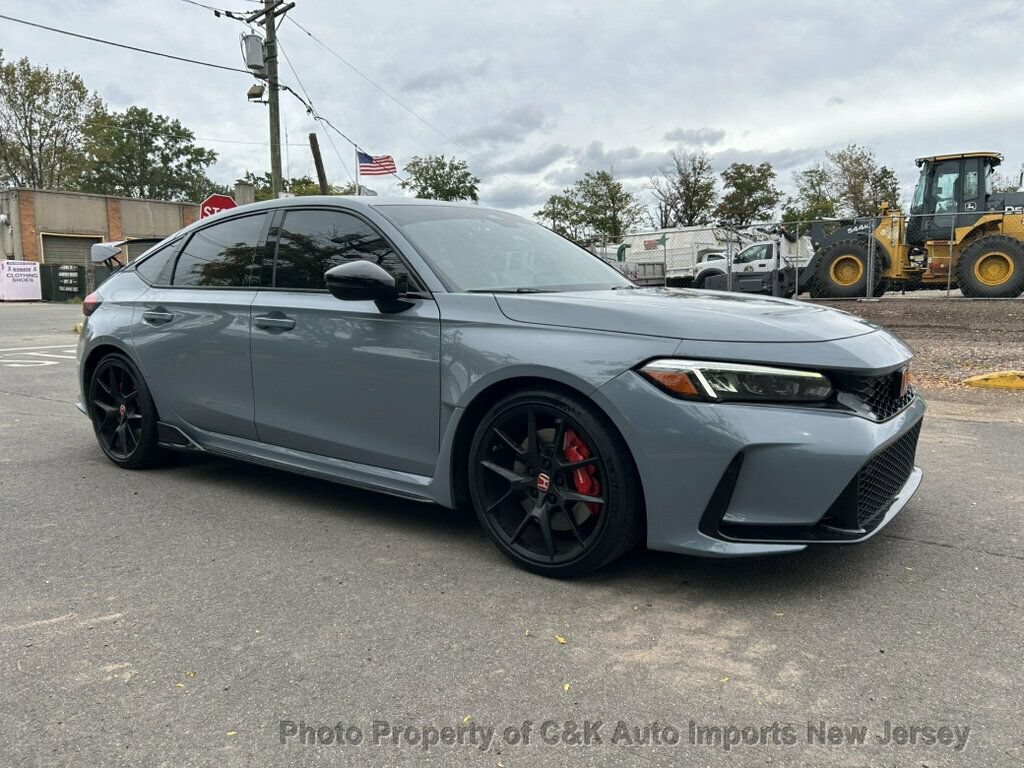 Used 2023 Honda Civic Type R image 7