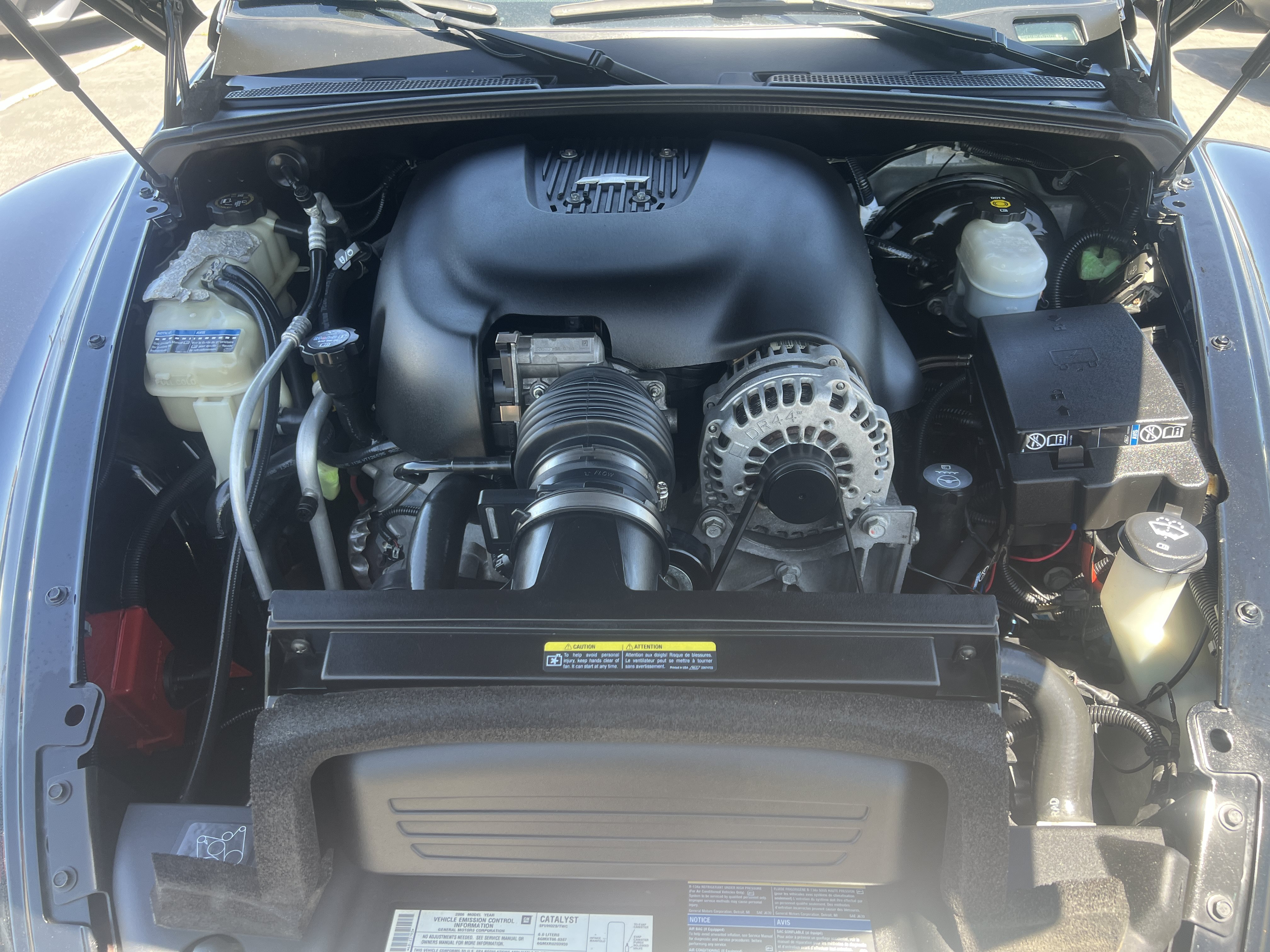Used 2006 Chevrolet SSR w/ Preferred Equipment Group RWD image 23