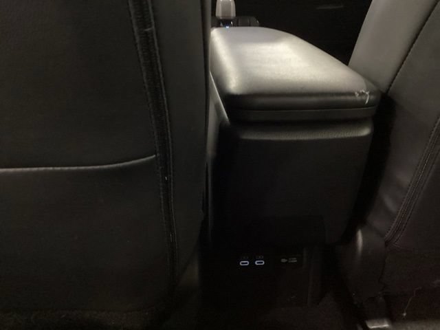 Used 2024 Toyota Prius Prime FWD image 6