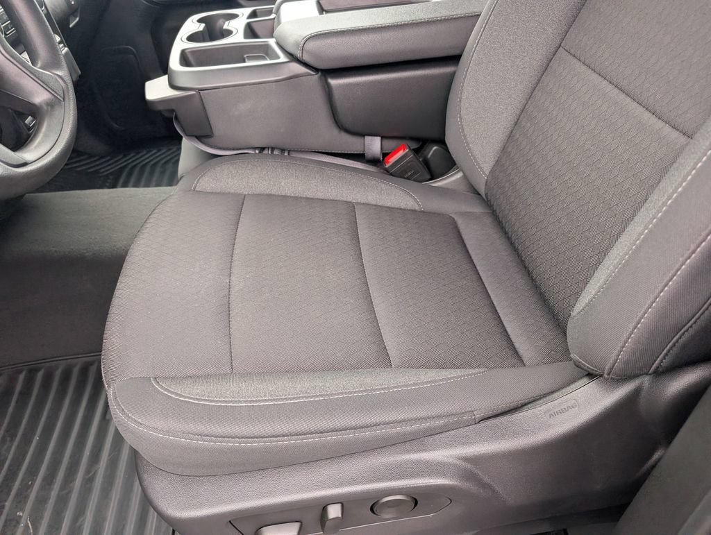 Used 2024 Chevrolet Silverado 1500 Custom w/ Dark Appearance Package AWD/4WD image 22