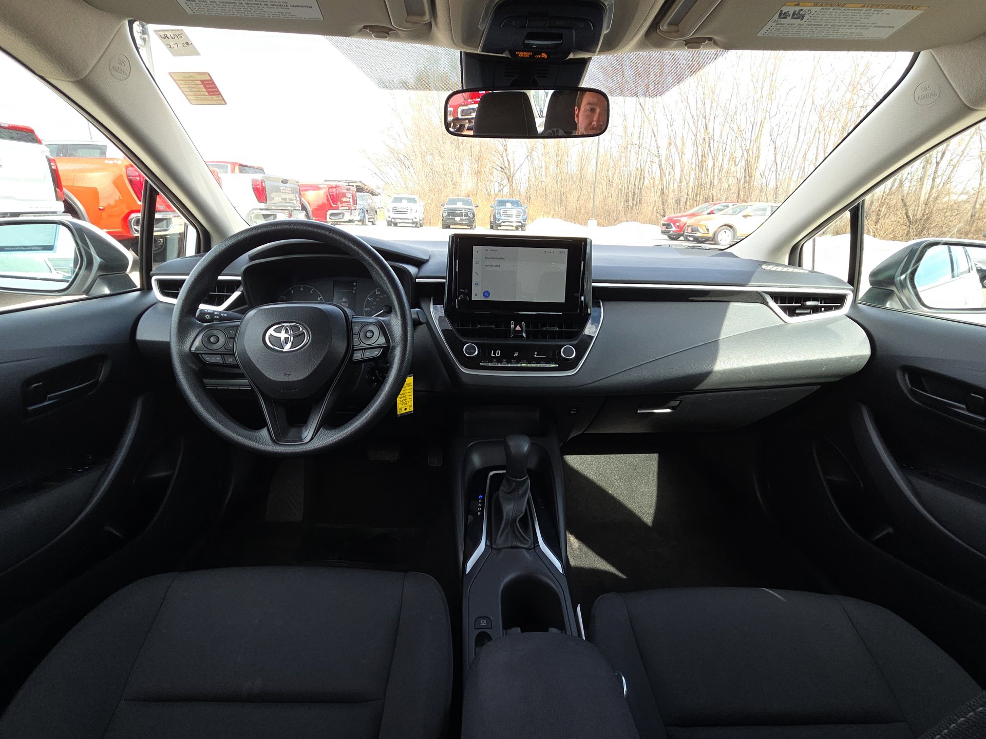 Used 2024 Toyota Corolla LE image 29