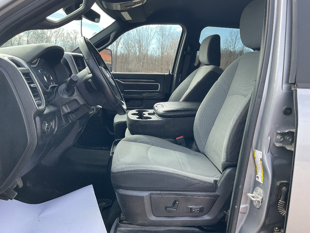 Used 2024 RAM 2500 Big Horn image 8