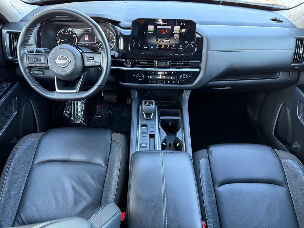 Used 2024 Nissan Pathfinder SL w/ SL Premium Package image 17