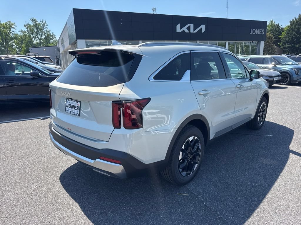 New 2026 Kia Sorento S w/ S Panoramic Sunroof Package FWD image 5