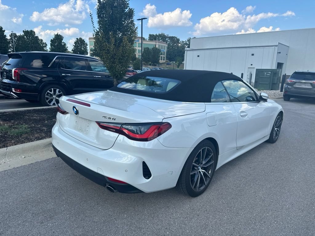 Used 2022 BMW 430i Convertible w/ Premium Package RWD image 3