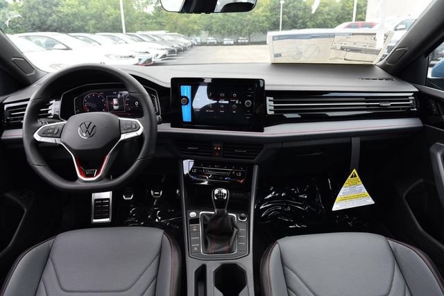 New 2026 Volkswagen Jetta GLI Autobahn FWD image 7