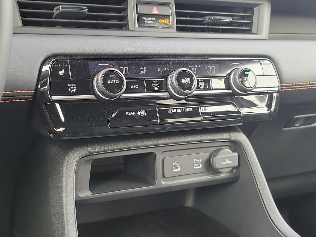 New 2026 Honda Pilot Sport image 21