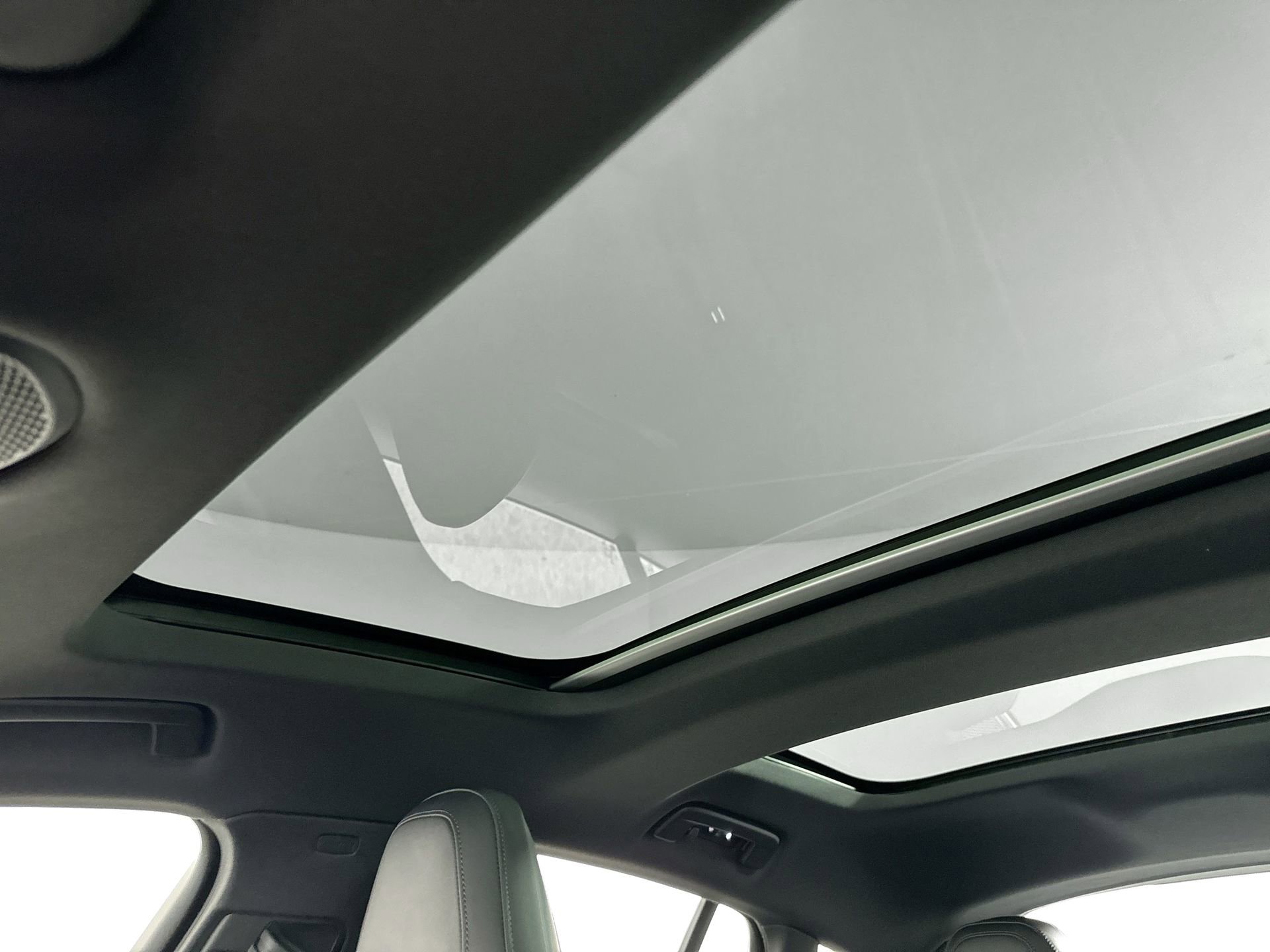 Certified 2026 Porsche Panamera 4 image 34