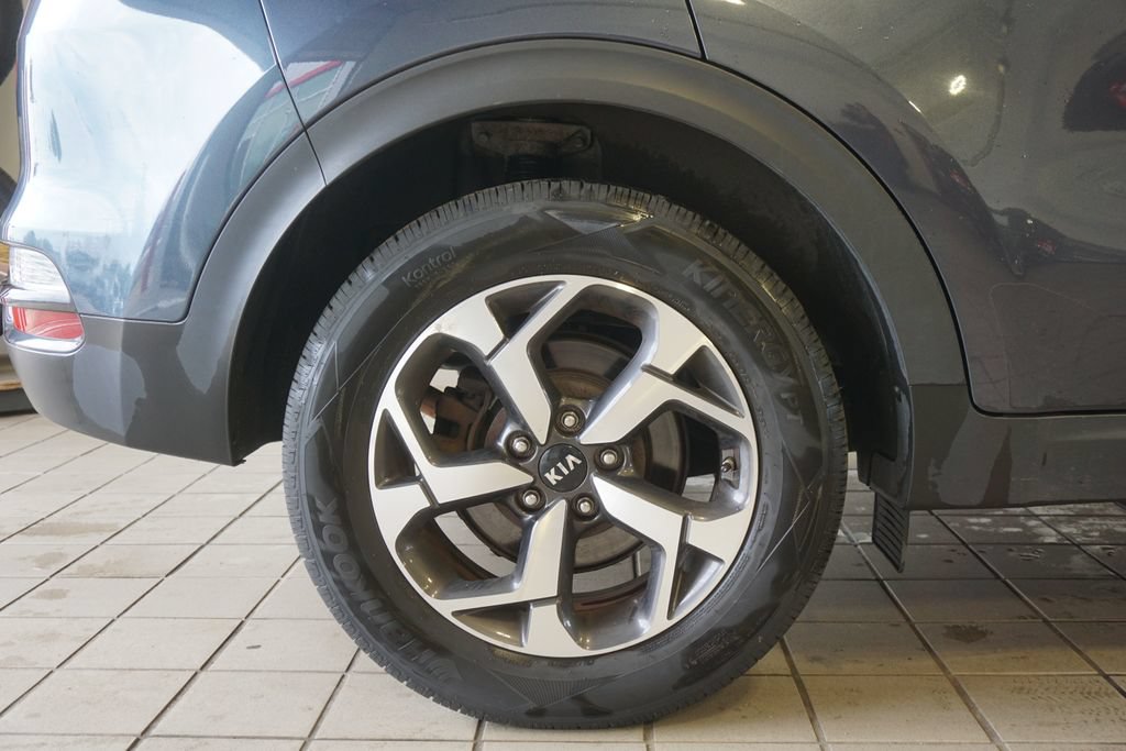 Used 2020 Kia Sportage LX w/ LX Popular Package AWD/4WD image 27