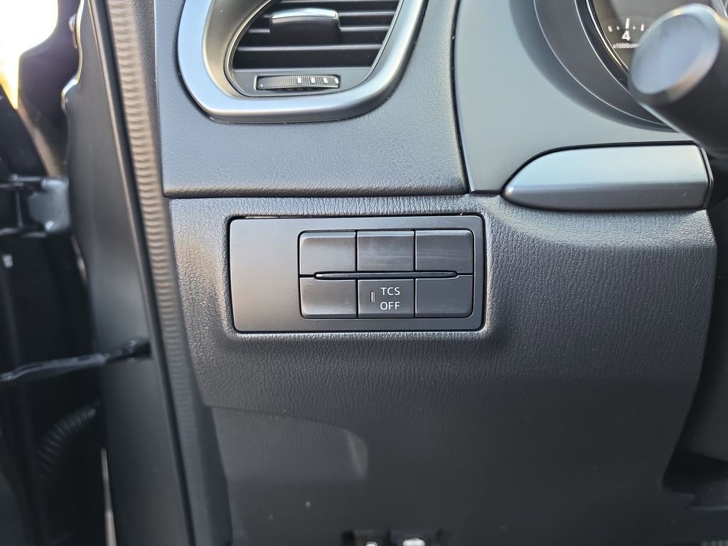 Used 2018 MAZDA CX-9 Sport image 19