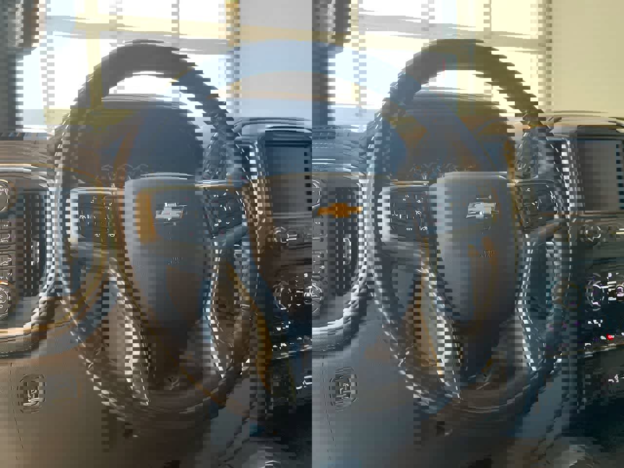 Used 2020 Chevrolet Silverado 1500 LTZ w/ LTZ Plus Package image 14