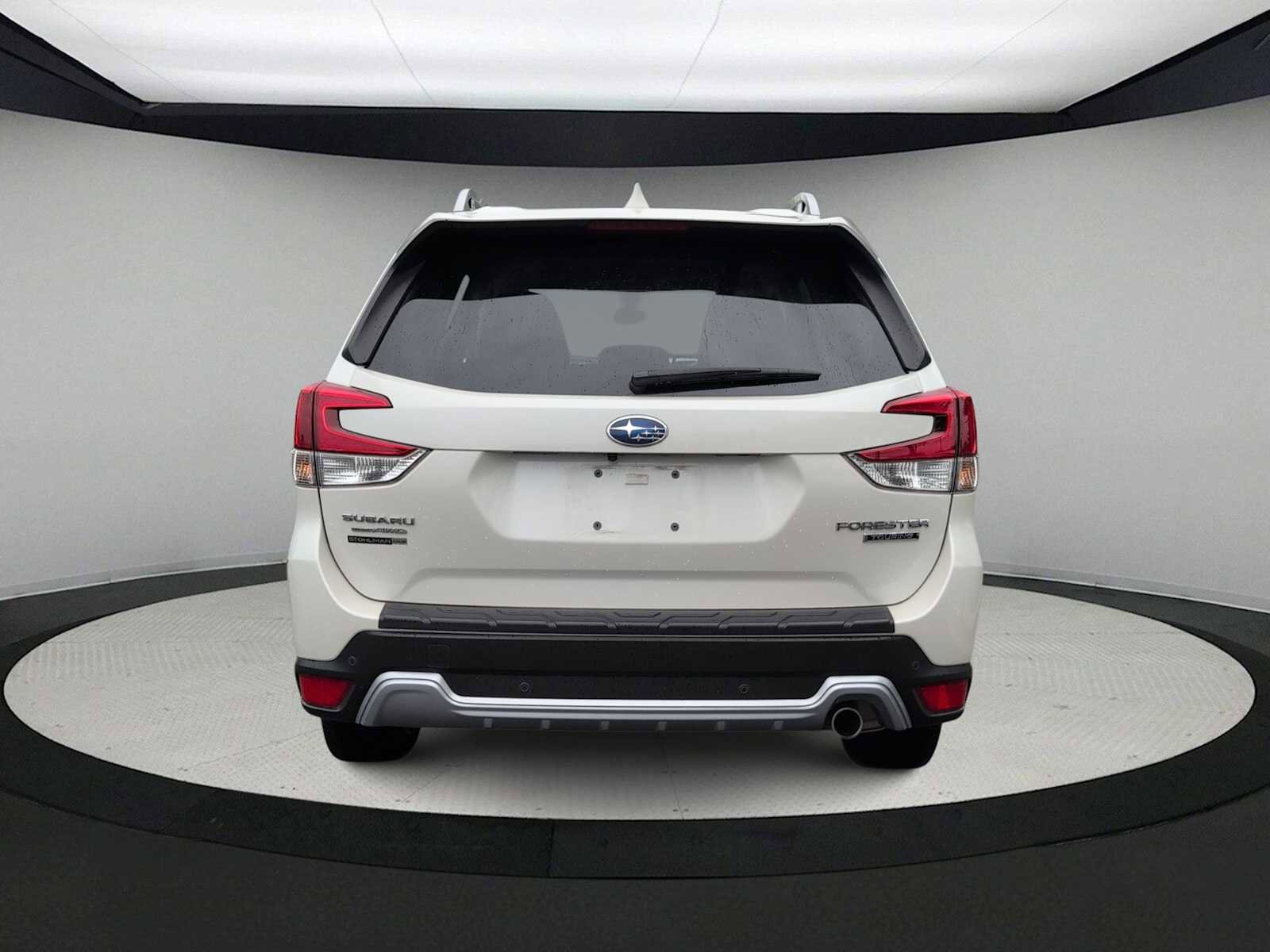 Used 2023 Subaru Forester Touring w/ Popular Package #2 AWD/4WD image 7