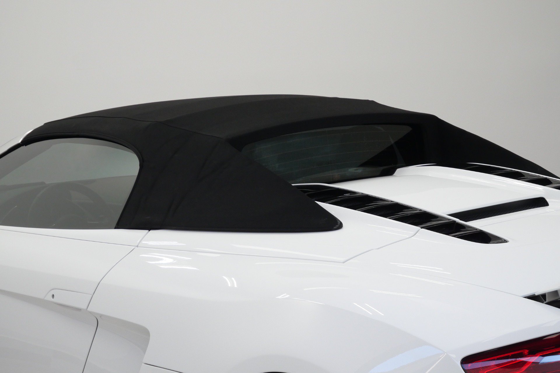 Used 2014 Audi R8 V8 AWD/4WD image 17
