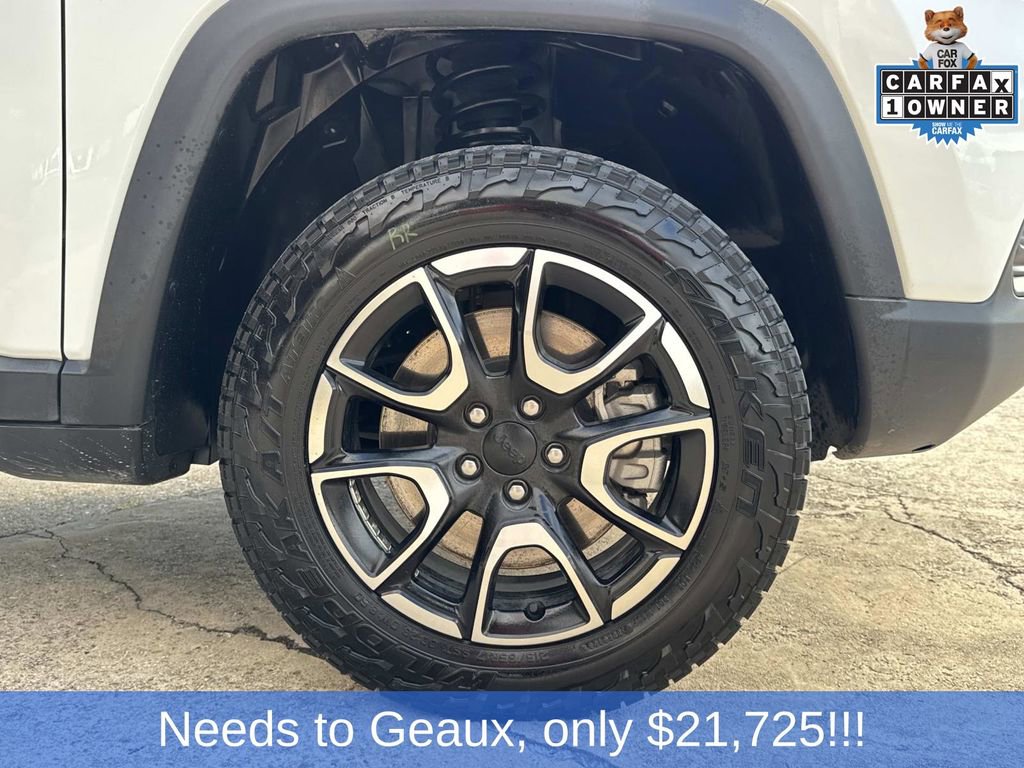 Used 2024 Jeep Compass Trailhawk image 20