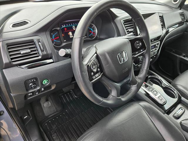 Used 2022 Honda Pilot Touring image 10