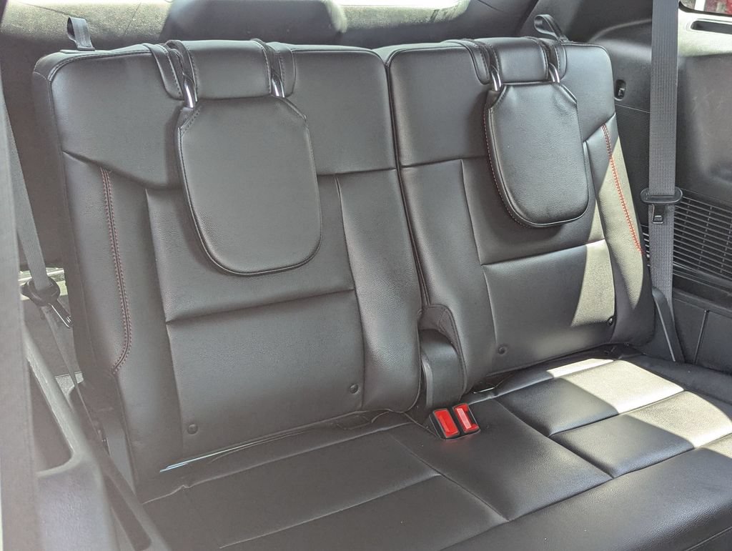Used 2022 Ford Explorer ST-Line w/ Class IV Trailer Tow Package AWD/4WD image 29