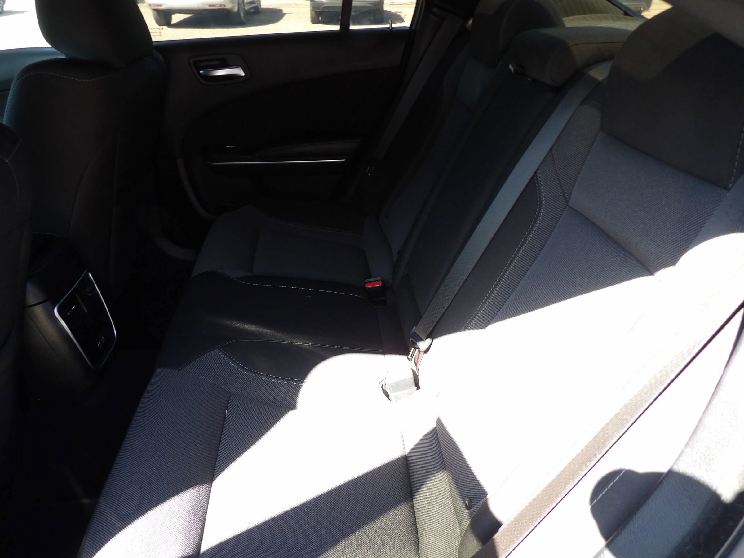 Used 2020 Dodge Charger SXT RWD image 12