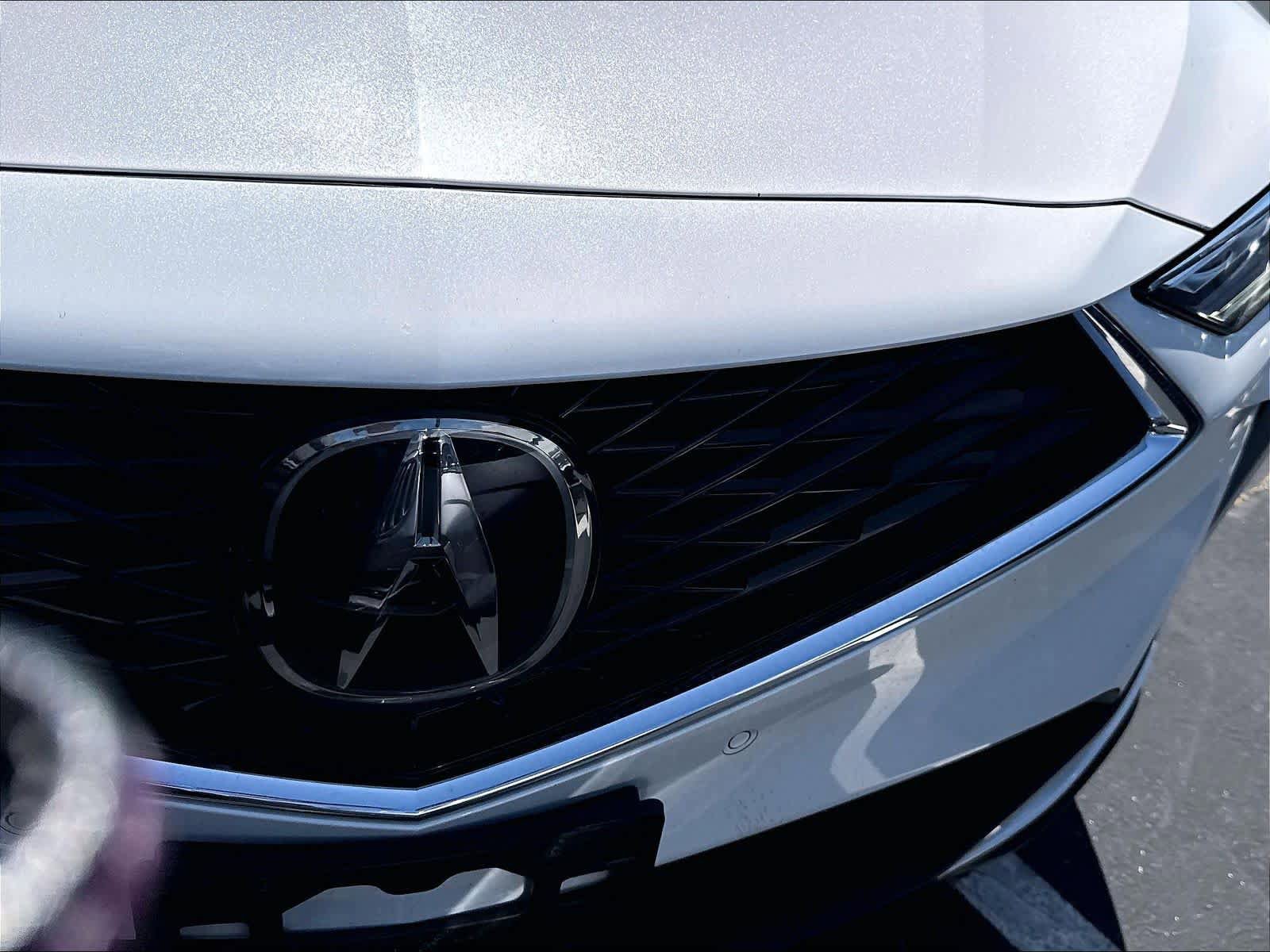 Used 2025 Acura MDX SH-AWD w/ Technology Package image 32