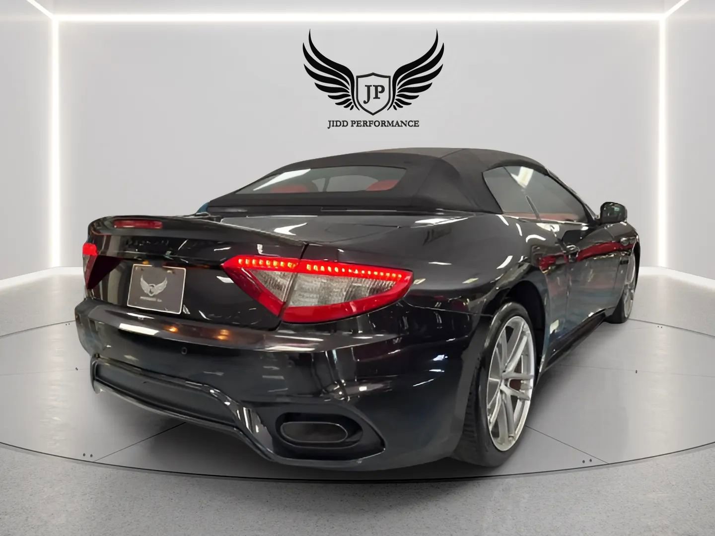 Used 2019 Maserati GranTurismo Sport RWD image 13