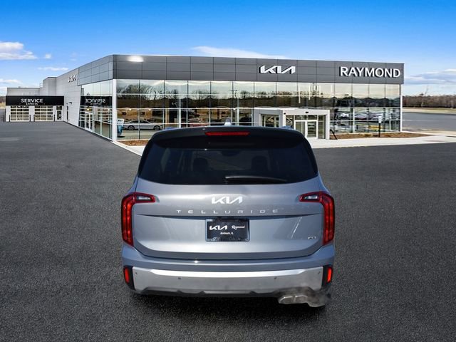 Certified 2023 Kia Telluride S w/ S Sunroof Package AWD/4WD image 5