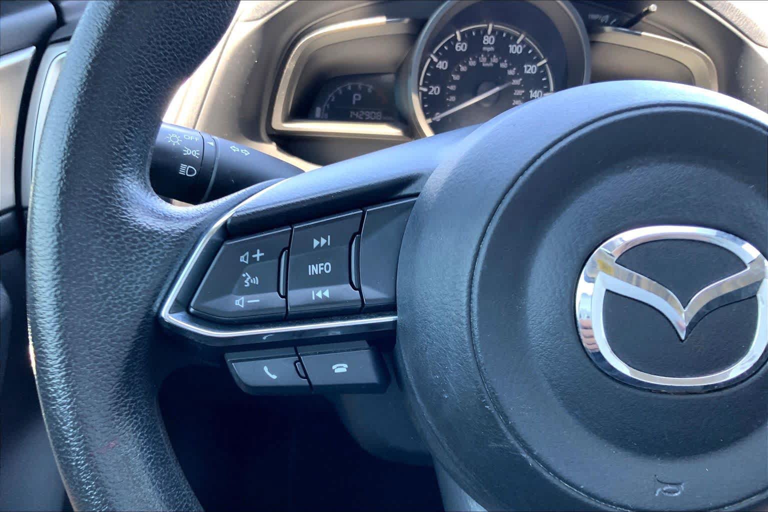 Used 2018 MAZDA MAZDA3 Sport FWD image 23