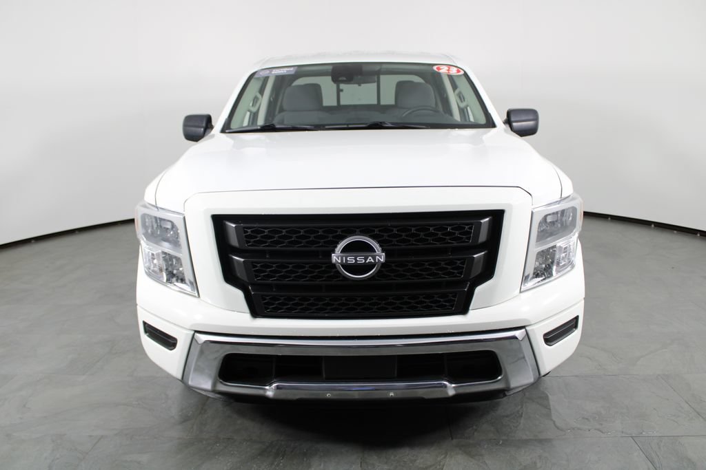 Certified 2023 Nissan Titan SV RWD image 13