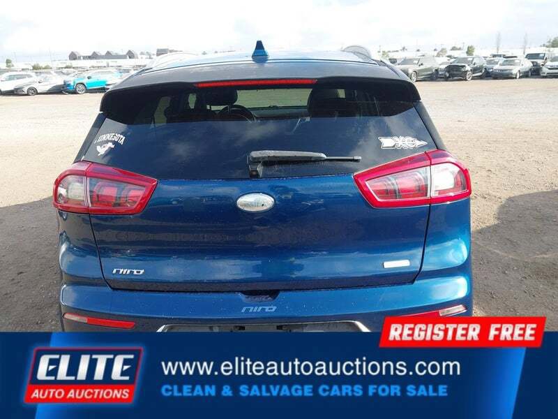 Used 2019 Kia Niro EX image 32