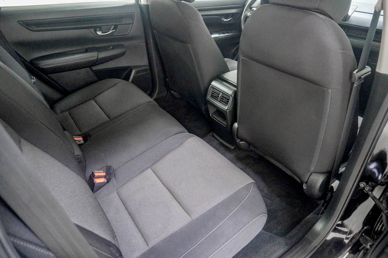 Used 2024 Honda CR-V LX image 32