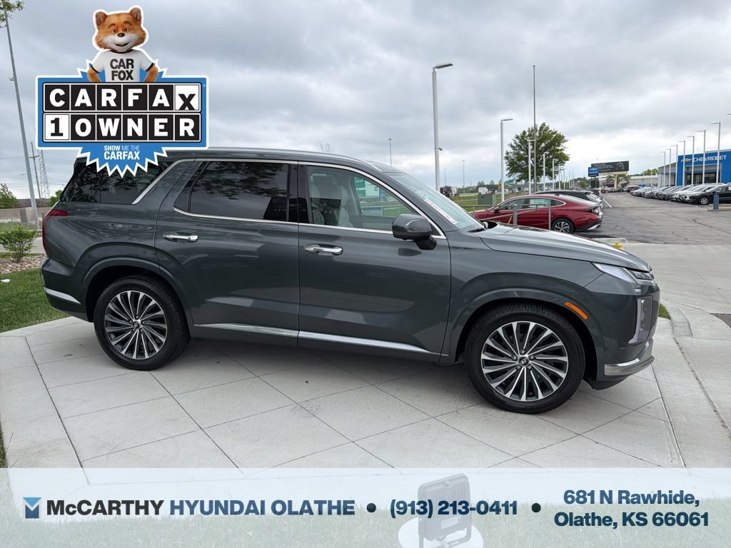 Used 2023 Hyundai Palisade Calligraphy w/ Cargo Package FWD image 18