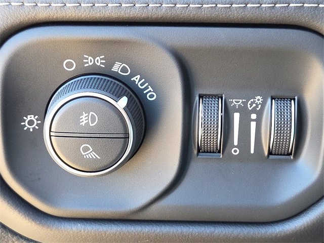 New 2026 RAM 2500 Limited image 25