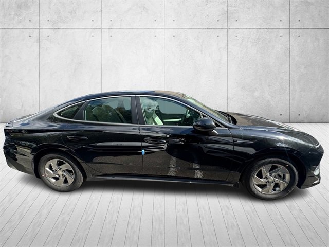 New 2026 Hyundai Sonata SE image 3