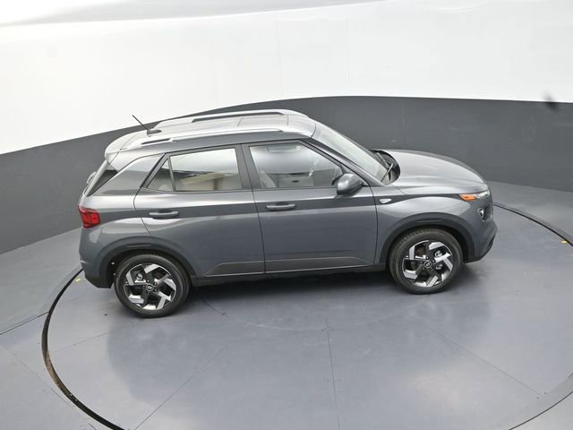 New 2026 Hyundai Venue SEL FWD image 29