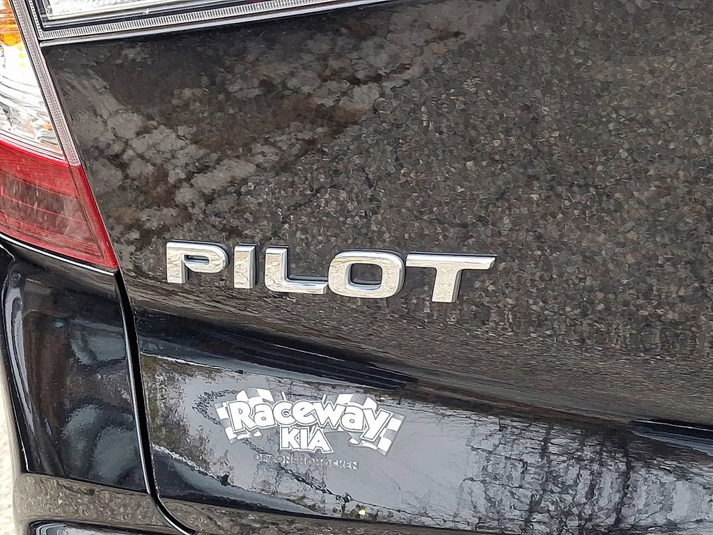 Used 2022 Honda Pilot Sport image 29