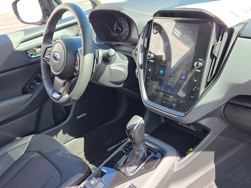 Certified 2025 Subaru Crosstrek 2.5i Limited AWD/4WD image 5