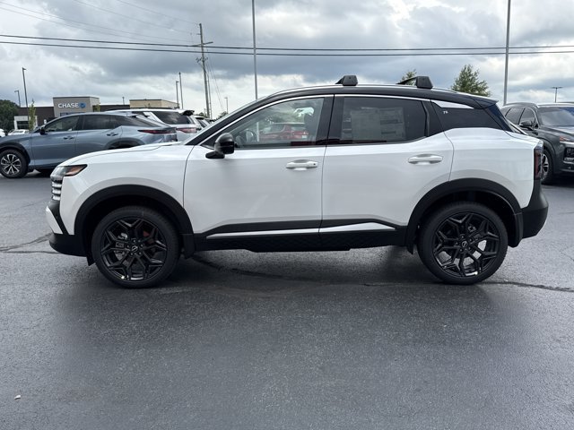 New 2026 Nissan Kicks SR w/ Cold Weather Package FWD image 10