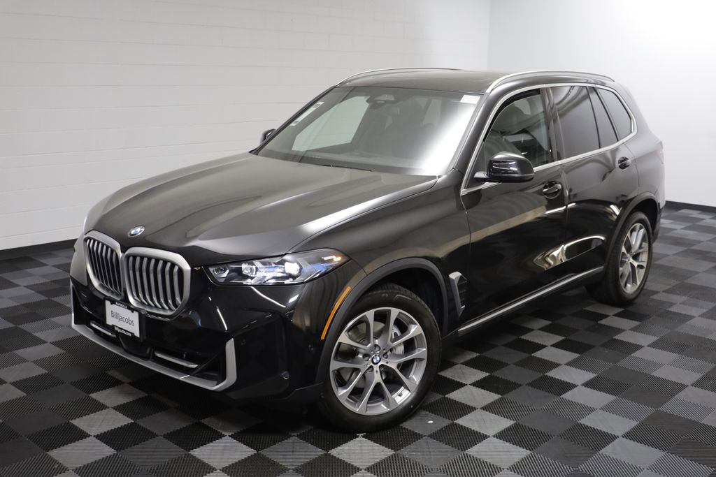 Certified 2026 BMW X5 xDrive40i AWD/4WD image 2