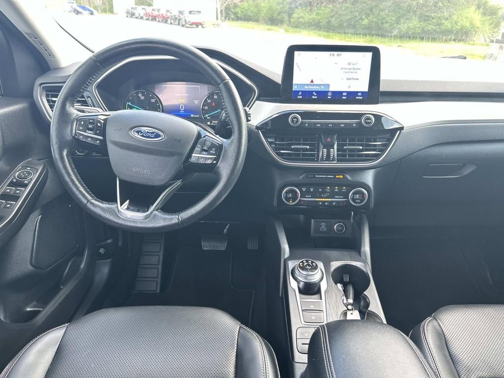 Used 2021 Ford Escape SEL image 18