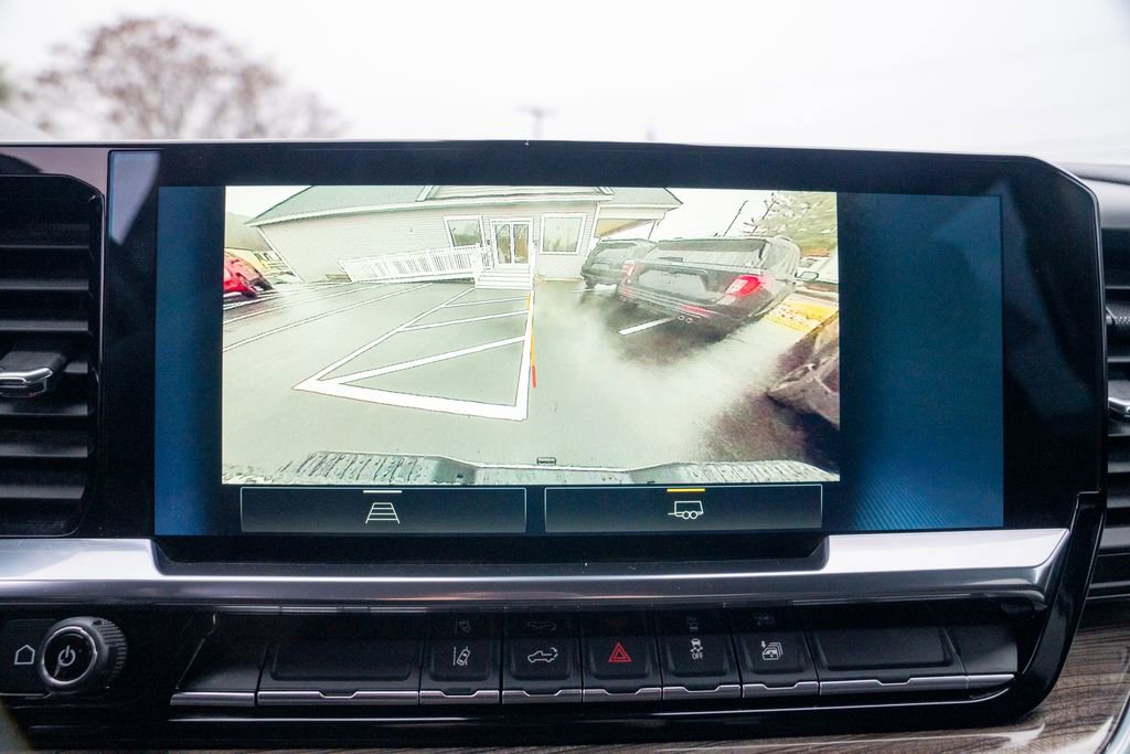 Used 2025 Chevrolet Silverado 2500 LT w/ Convenience Package image 23