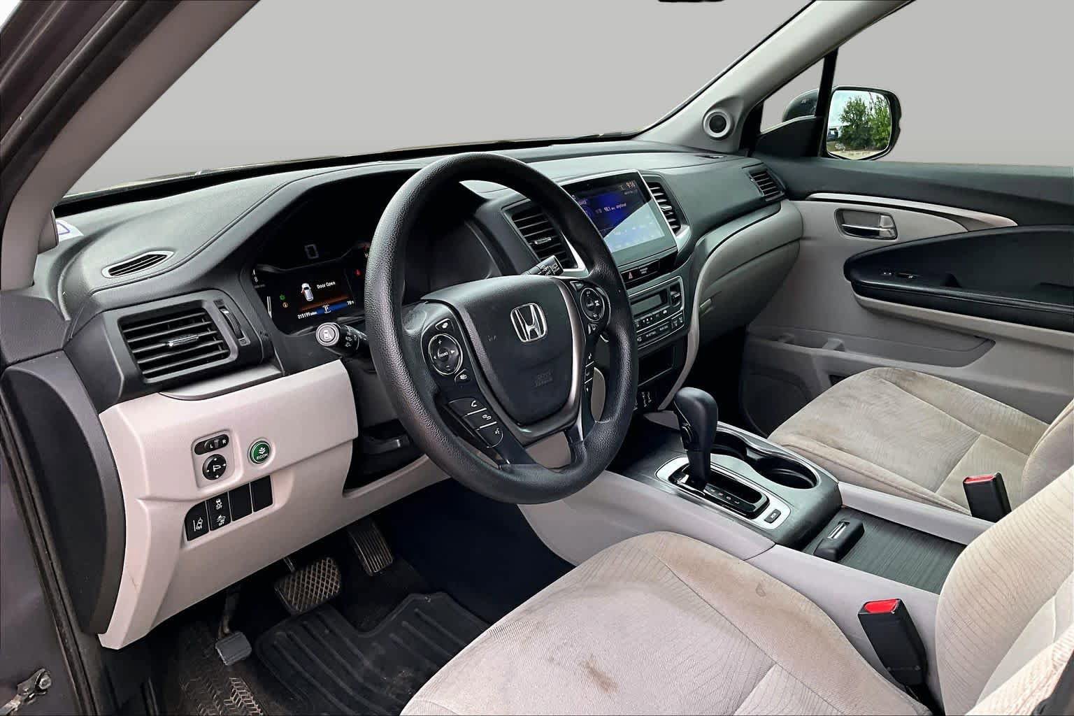 Used 2018 Honda Pilot EX image 14