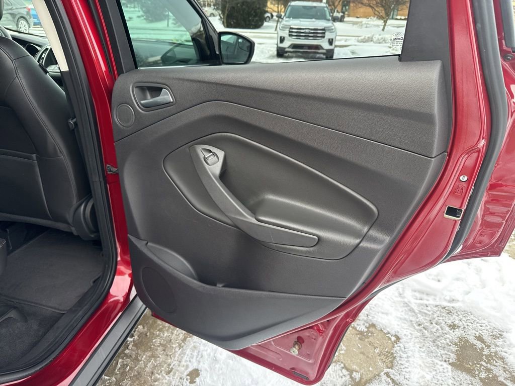 Used 2014 Ford Escape SE w/ Equipment Group 201A image 37