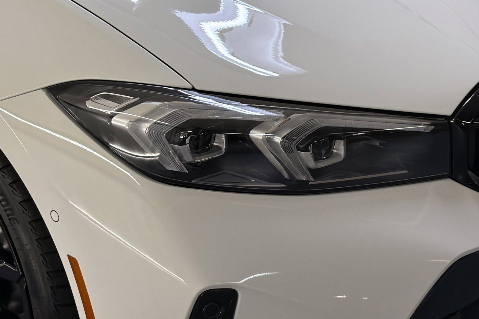 New 2026 BMW 330i Sedan w/ M Sport Package image 11