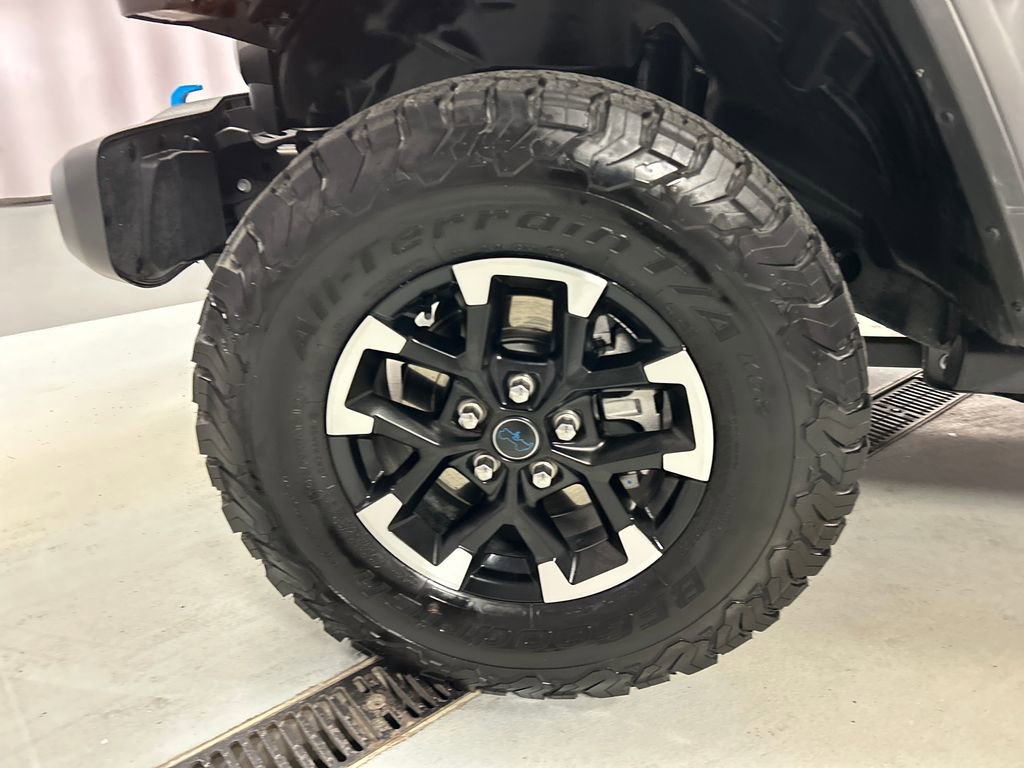 Used 2025 Jeep Wrangler Unlimited Rubicon 4xe w/ Convenience Group image 9