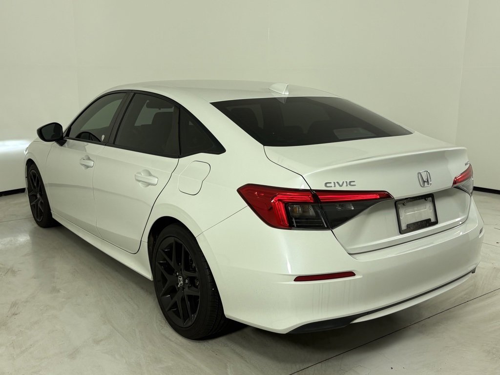 Used 2024 Honda Civic Sport image 2
