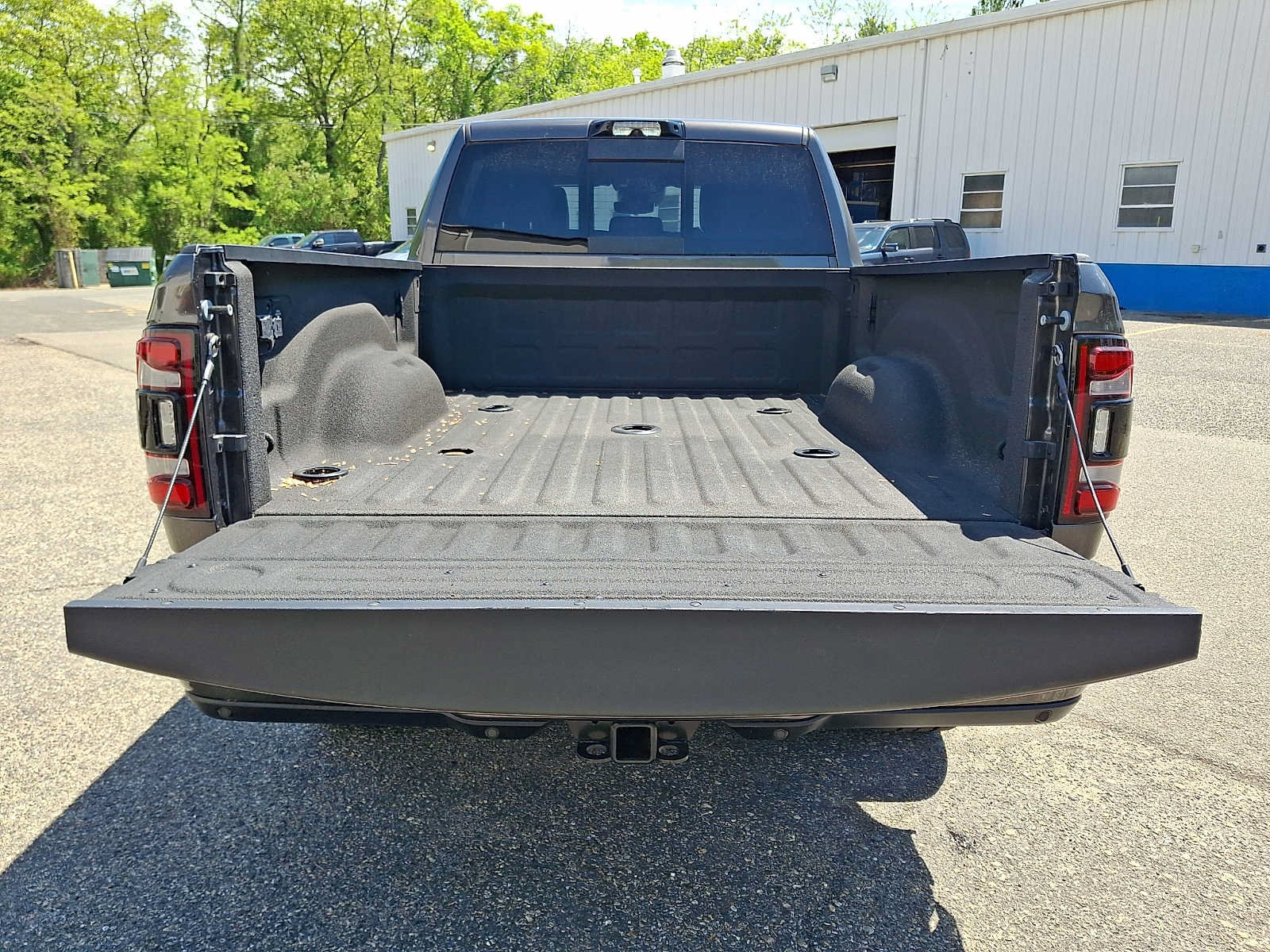 Used 2024 RAM 3500 Laramie w/ Night Edition AWD/4WD image 29