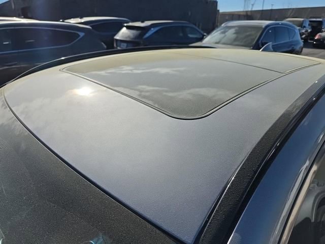 Used 2023 Genesis GV70 2.5T w/ Sport Prestige Package image 4