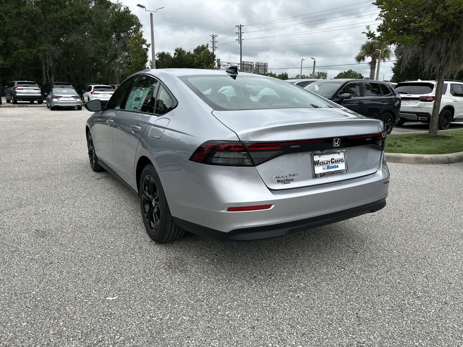 Used 2025 Honda Accord SE image 4