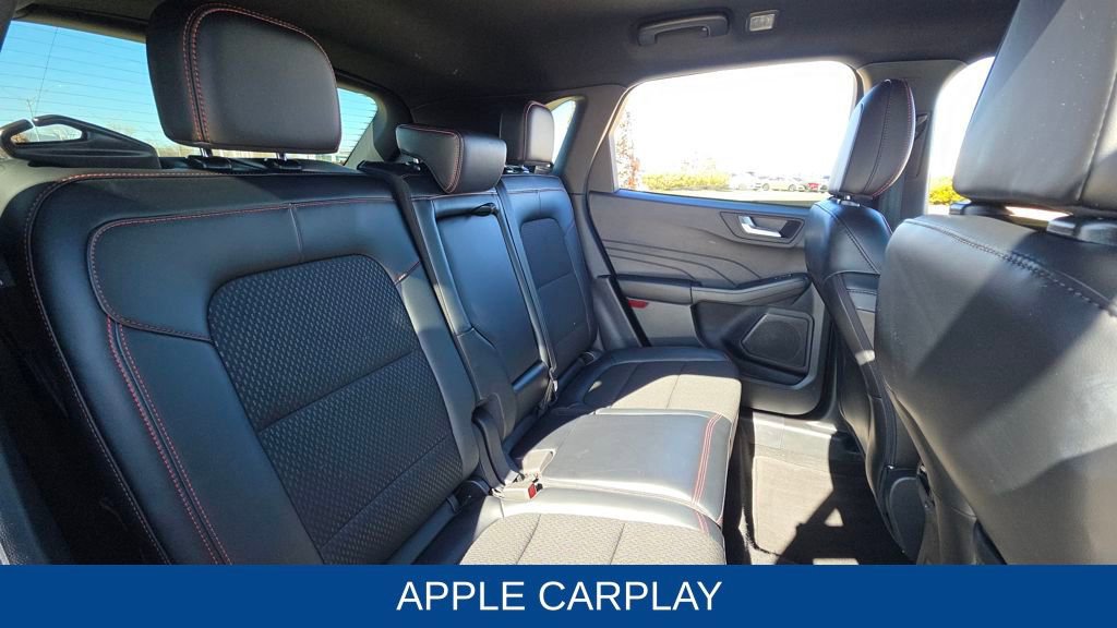 Used 2025 Ford Escape ST-Line image 15
